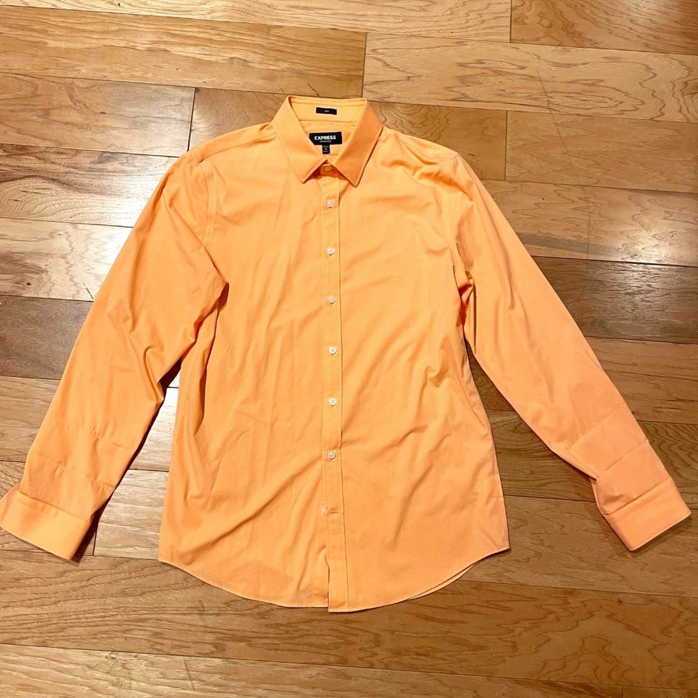 Express Performance Dress Shirt Slim Medium